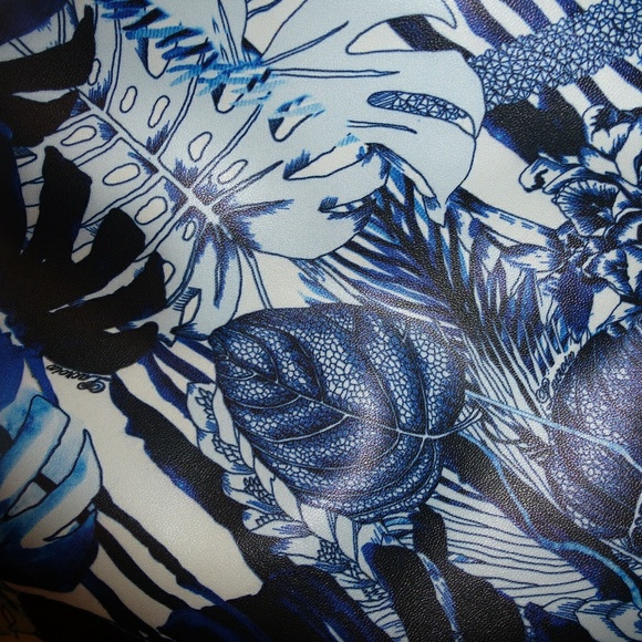 NWT Christian Lecroix handbag shoulder blue white - Picture 2 of 8